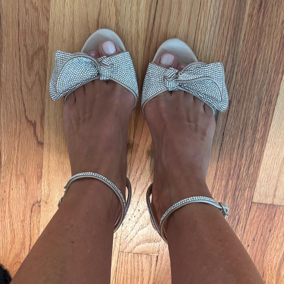 Badgley Mischka Glittering Silver Heels - Picture 5 of 5